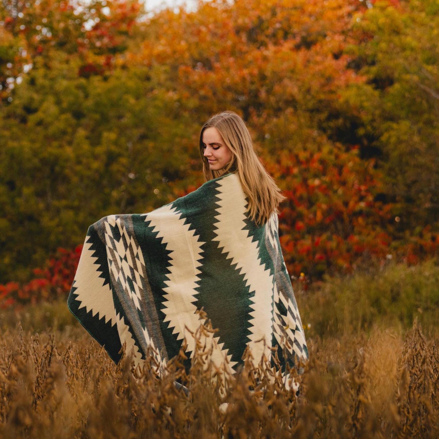 Alpaca Blanket - Glasgow - Art Andina - Alpaca wool blanket in Queen Size | Reversible Aztec Throw Blanket with Native Design | Southwestern Blanket Boho | Navajo Blanket Style