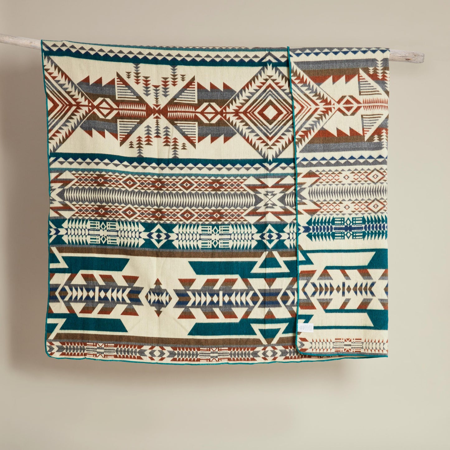 Alpaca blanket - Juneau - Art Andina - Alpaca wool blanket in Queen Size | Reversible Aztec Throw Blanket with Native Design | Southwestern Blanket Boho | Large wool Blanket