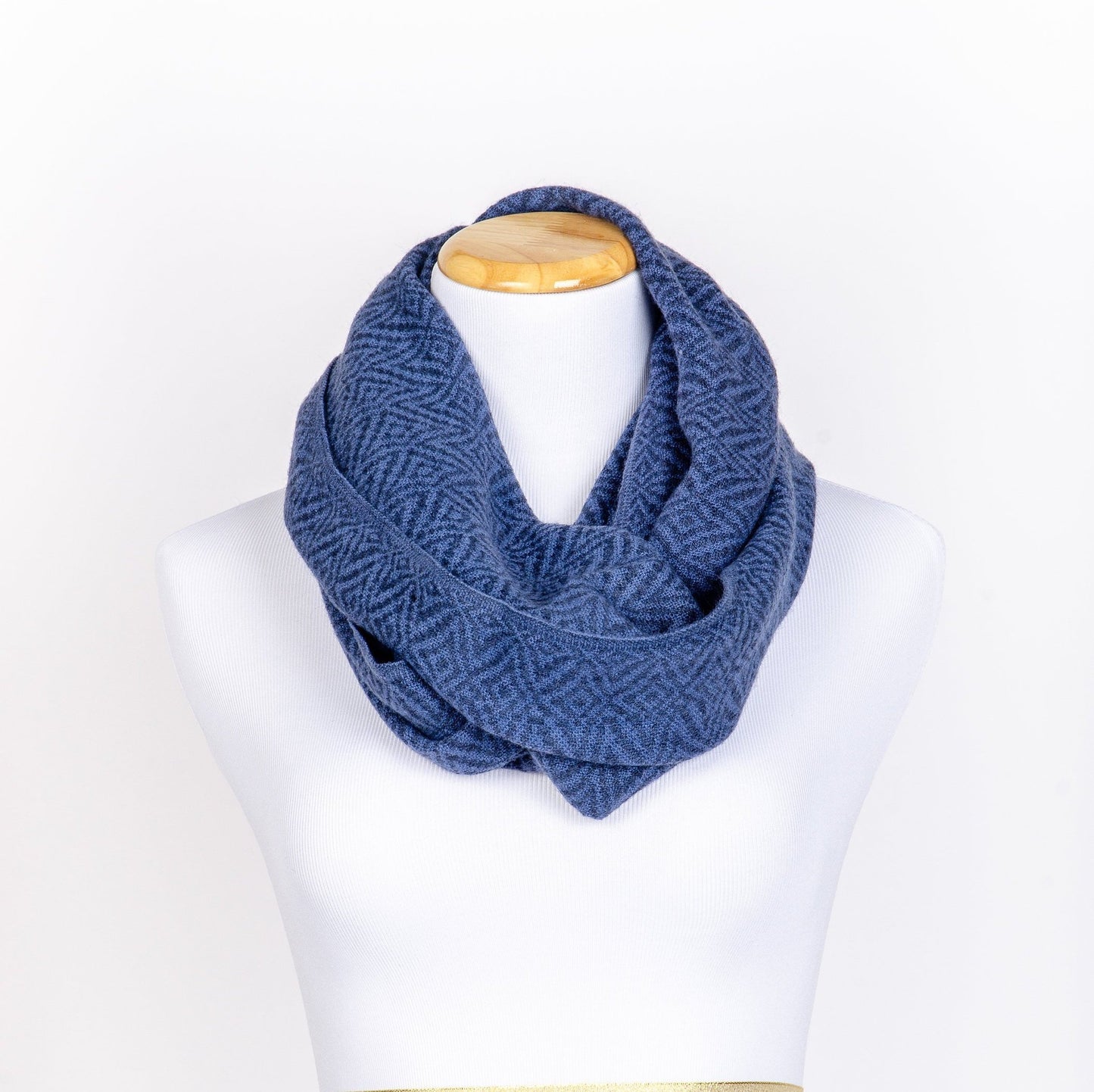 Alpaca Infinity scarf - True blue - Art Andina - Blue Infinity scarf - Alpaca Scarf - Tube scarf blue - Hooded circle scarf - Loop scarf - Warm knit scarf -Christmas gift alpaca scarf