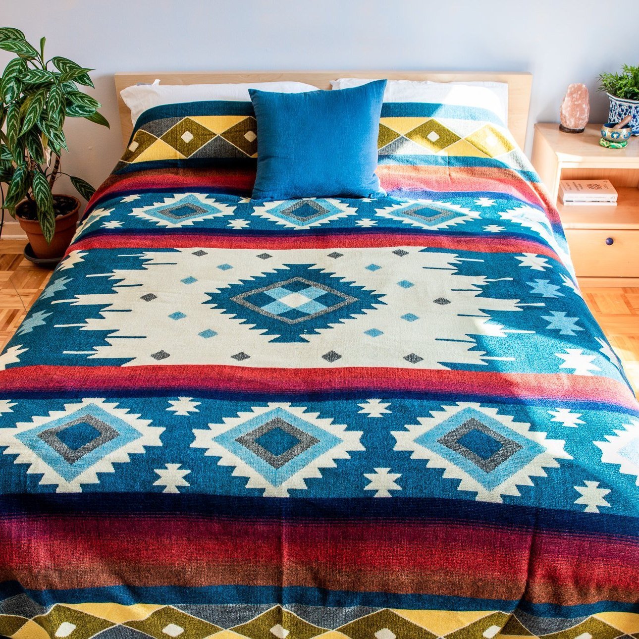 Alpaca wool blanket - Rio - Art Andina - Alpaca wool queen blanket - Large Aztec boho Blanket - Native Design Travel Blanket - Picnic Blanket - Boho Blanket - Southwestern Blanket