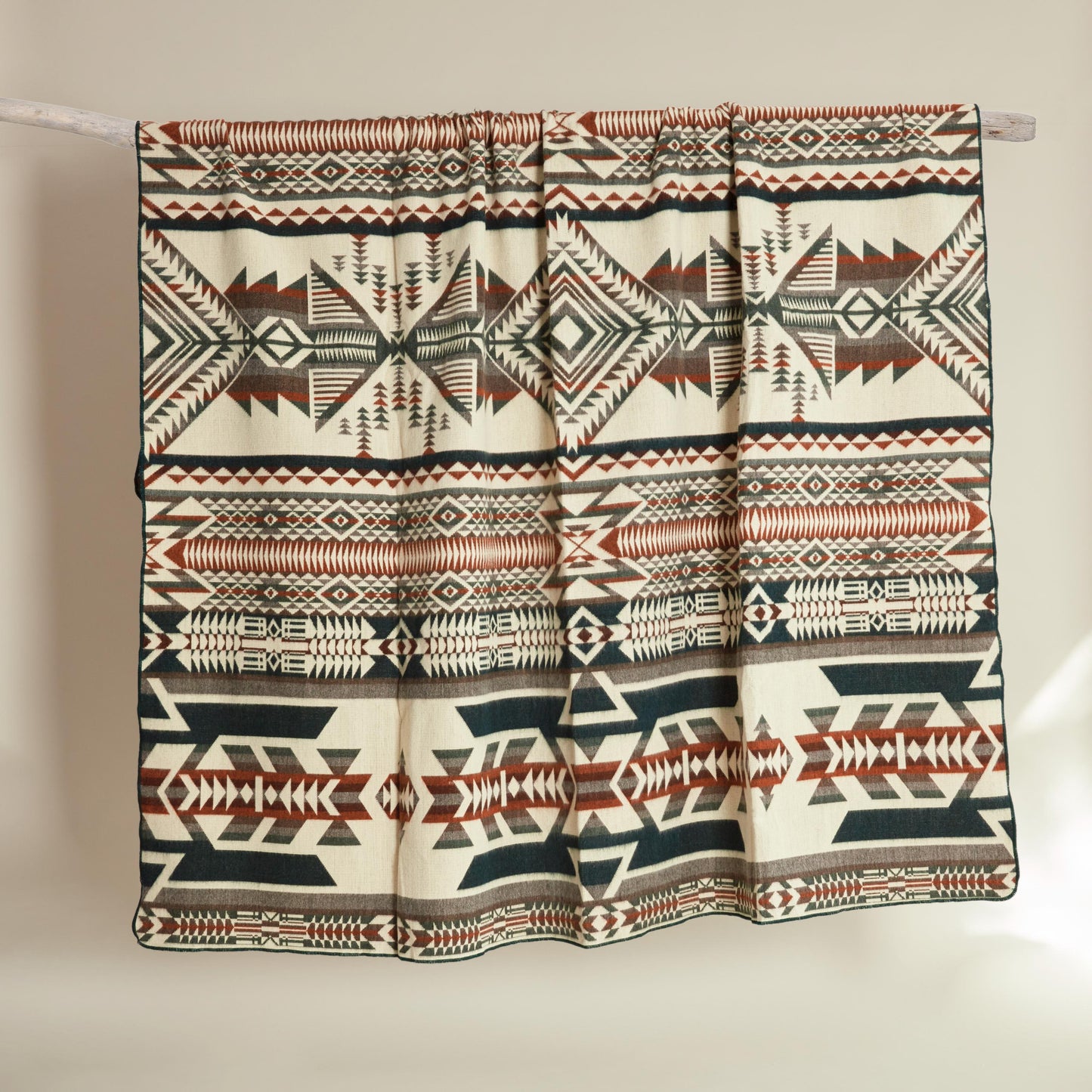 Alpaca Blanket - Oakland - Art Andina - Alpaca wool blanket in Queen Size | Reversible Aztec Throw Blanket with Native Design | Southwestern Blanket Boho | Large Navajo Blanket