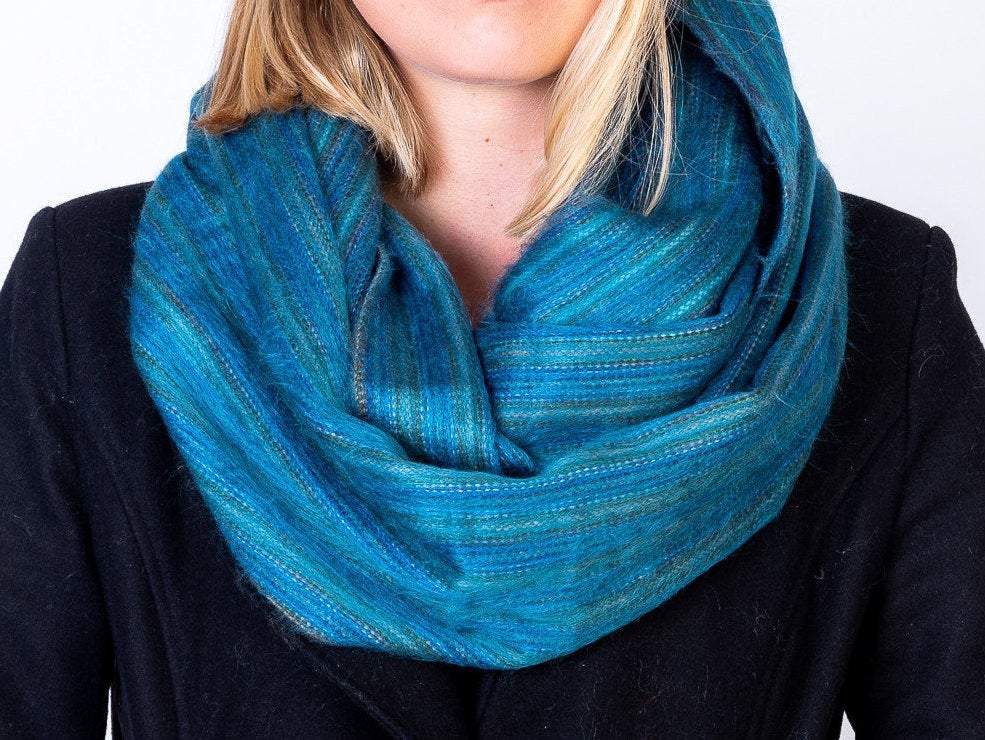 
                  
                    Alpaca Infinity scarf - Emerald - Art Andina - Alpaca Infinity scarf - wool tube scarf- cozy oversized scarf - Tube scarf - Hygge scarf - Loop scarf - Warm knit - Boho infinity scarf -
                  
                