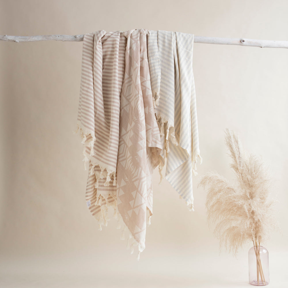 
                  
                    Oversized Turkish Towel - Blush - Art Andina - Oversized Turkish Towel - Blush
                  
                